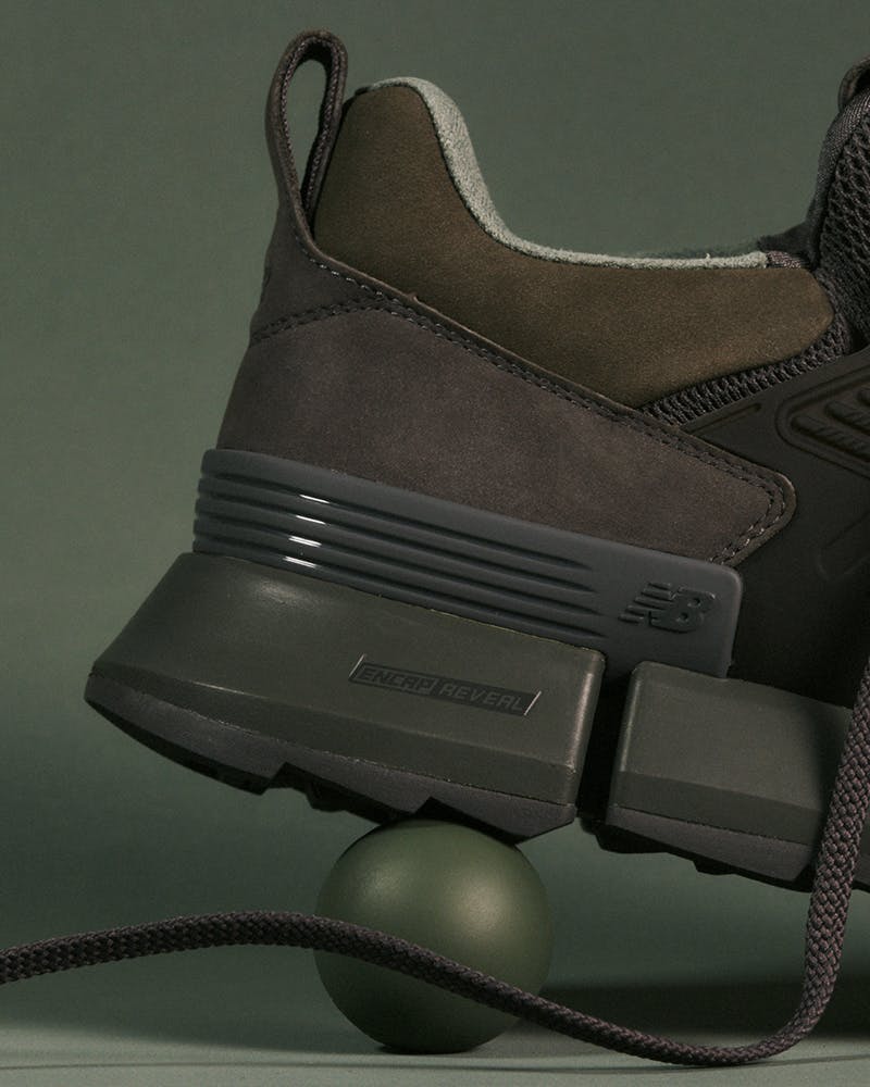 auralee new balance r_c2